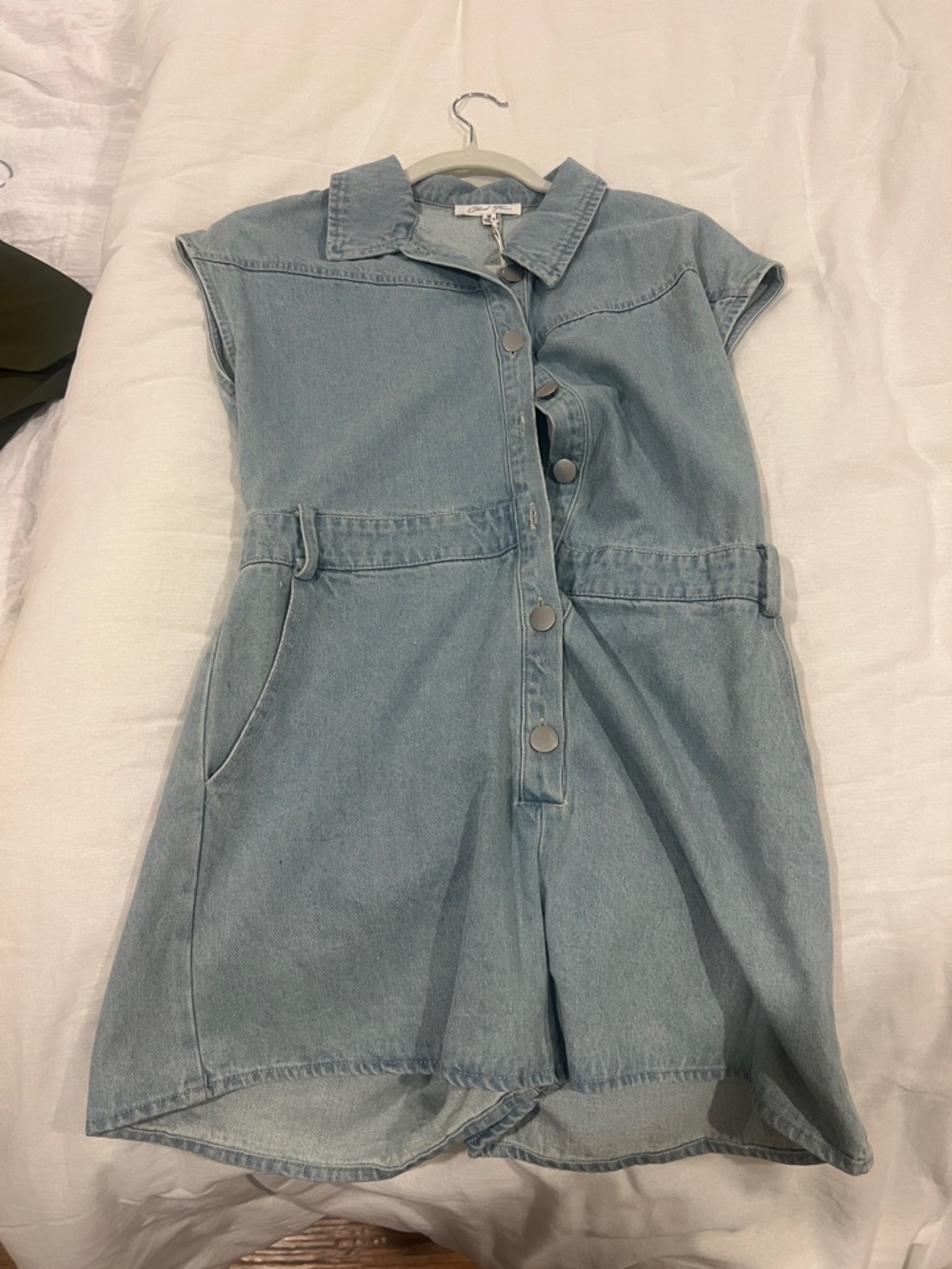 Cloud Ten
Light Blue Denim Romper